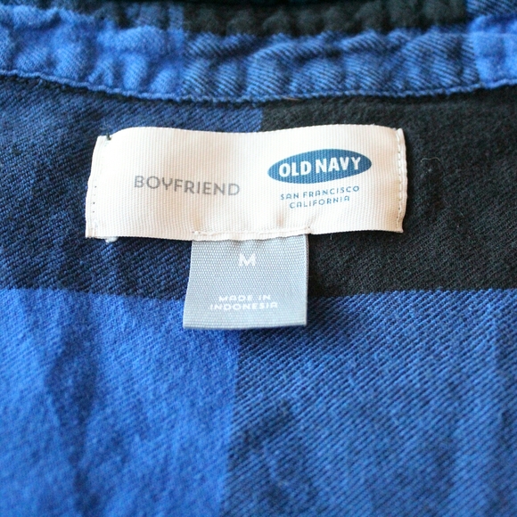 Old Navy flannel🌼$5 add-on - Picture 2 of 2